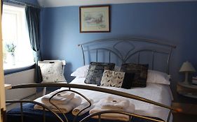 The Three Horseshoes Alton 3*