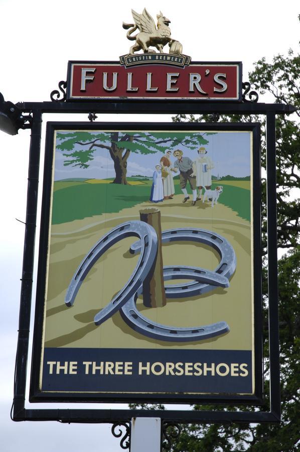 The Three Horseshoes Hotel Alton  Exterior photo
